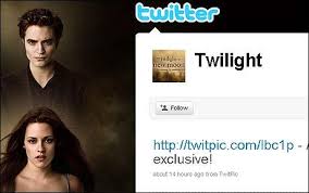 ''The Twilight Saga'' Stars on Twitter! -  2 Images?q=tbn:ANd9GcTMJ22ikKXQv9lK1T2HmhQAm62fy9aGazxfWEBc5fLKYU3SzC4&t=1&h=152&w=244&usg=__XT_Cki7vTf_0hgBs09M7I0ZU52U=