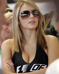 Keeley Hazell fashion