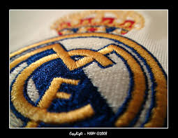 حصريا :: ميجا ميكس عمرو دياب vs تامر حسنى 2010 - DJ-Mikana Real_Madrid_Logo_by_zizou5