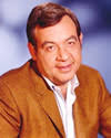 http://t3.gstatic.com/images?q=tbn:4NgvOOUtSc1iAM:http://www.series-80.net/acteurs/tom_bosley/apercu/fiche.jpg