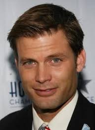 Casper Van Dien