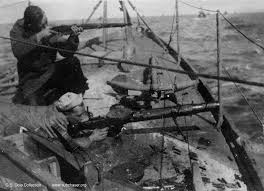 lewis machine gun