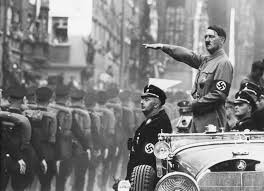http://t3.gstatic.com/images?q=tbn:89xvcuLaAxt8bM:http://upload.wikimedia.org/wikipedia/en/b/b9/Hitler-car.jpg