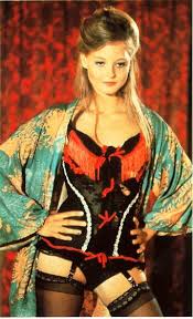 JODIE FOSTER IN CARNY,