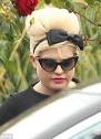 Kelly Osbourne - wearing a