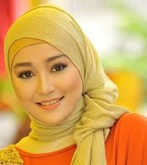 Memakai Hijab Sesuai Bentuk Wajah agar Terlihat Cantik