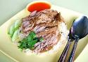 ข้าวมันไก่ VS ข้าวขาหมู” « Fearfatclub.
