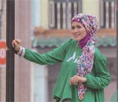 Kreasi Model Jilbab Terbaru 2013