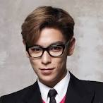 Top 10 Sexiest KPOP Male in 2014