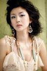朴率美写真丰满上围优雅性感