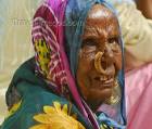 Eritrea - Keren, Anseba region: old Tigrinya woman with nose ...