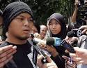 so...this is malaysia: John Lennon, Bob Dylan ... and NAMEWEE ...