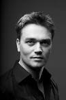 Edward Gardner. Biography