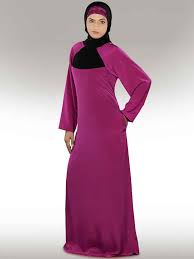 Memakai Jilbab and Abaya 2015 for Girls