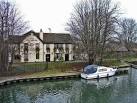 TL3809 : The Rye House public - via Daymix