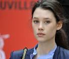 e Astrid Bergès-Frisbey
