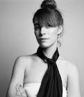 Feist Lyrics, Photos, Pictures, Paroles, Letras, Text for every songs