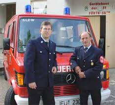 Kommandant Wolfgang Greul (links) und Stellvertreter Klaus Mümmler ...