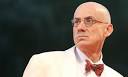 http://static.guim.co.uk/sys-images/Books/Pix/pictures/2009/11/24/1259075374918/James-Ellroy-002.jpg