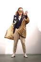 http://1.bp.blogspot.com/_-M8uFVYD4PM/TTYC70f003I/AAAAAAAAEyc/LwHFye2HkSU/s640/Moschino%2Bdesigner.jpg
