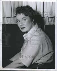 images?q=tbn:ANd9GcQD_Th0Yn121VLrP92RYqd