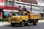 File:Old Isuzu truck in Ubon Thailand.jpg - Wikimedia Commons