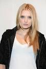 http://3.bp.blogspot.com/_UaLWp72nij4/TFtQyhz7vLI/AAAAAAAATJ4/PWfP51AqBQ0/s1600/lily-donaldson.jpg