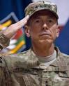 Petraeus biographer's e-mails led FBI to affair, official says ...