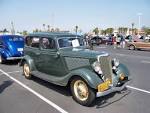 File:1934 Ford Fordor Deluxe.jpg - Wikipedia