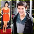 http://cdn03.cdn.justjaredjr.com/wp-content/uploads/headlines/2011/04/booboo-stewart-squamish-subway.jpg
