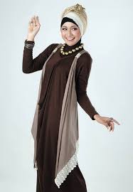 Gaya Model Baju Casual Terbaru