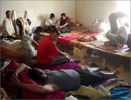 Прокуратура: Во всех районах города жилищные службы предпочитают использовать труд нелегалов