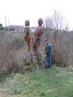 A memorial to canal navigators. It is not for helping to dig the Union Canal - via Daymix