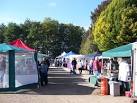 plenty of people to visit - via Daymix