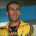 http://top-people.starmedia.com/tmp/swotti/cacheEMLUZWRPBMUGEMLKYW5LUGVVCGXLLVBLB3BSZQ%3D%3D/imgZinedine%2520Zidane3.jpg