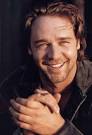 American Gangster, The Russell Crowe Interview - images?q=tbn:ANd9GcQT7Hxr575MufAK1dgNSHhyKEqR4emcVTEfdyzoaKDm0s4cGQlM09bdek4