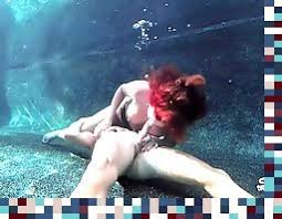 高齢熟女水中 裸|動画エロタレスト