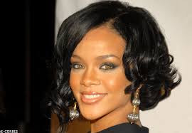 RIHANNA FOTO3