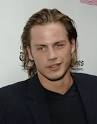 http://img.photobucket.com/albums/v630/firstmutant/forbes/Furbino3.jpg