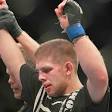 Evan Dunham defeats Nik Lentz
