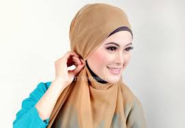 Cara Memakai Jilbab Segi Empat Untuk Pesta | Cara Memakai Jilbab ...