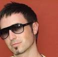 Neil Ackland: eyez on the