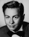 http://www.latimes.com/includes/projects/hollywood/portraits/mel_torme.jpg