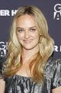 http://www3.pictures.zimbio.com/gi/Jess%2BWeixler%2BGen%2BArt%2BOverture%2BFilms%2BPresent%2BNCX6gAPTv4vl.jpg
