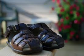 Readers Recommend: Where to Buy Kids' Shoes in Champaign-Urbana