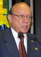 João Alberto na tribuna do - 220px-Joao_alberto_senador