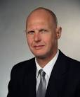 Dr. Alexander Schill