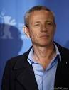 http://www.celebs101.com/gallery/Damian_Harris/293692/Damian_Harris_Picture.jpg