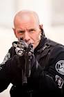 http://images4.fanpop.com/image/photos/15900000/Hugh-Dillon-flashpoint-15937931-480-720.jpg