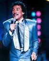 http://www.celebritiesfans.com/pictures/smokey_robinson.jpg
